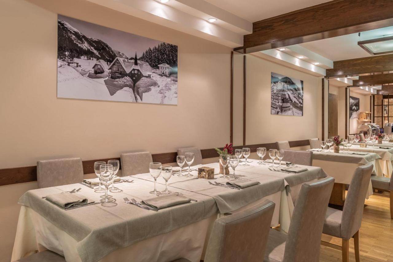 Hotel Italo 마돈나 디 캄필리오 외부 사진